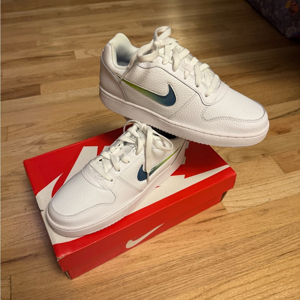 Nike Ebernon Low Prem in White with Green/Blue swoosh
